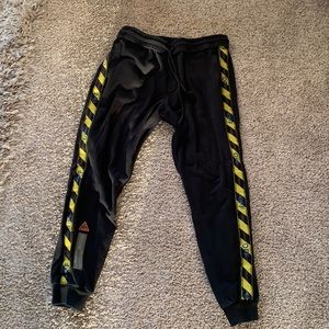 Off-white sweatpants